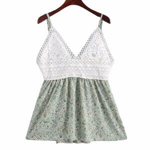 Lace Panel Tiny Floral Knotted Cami Top